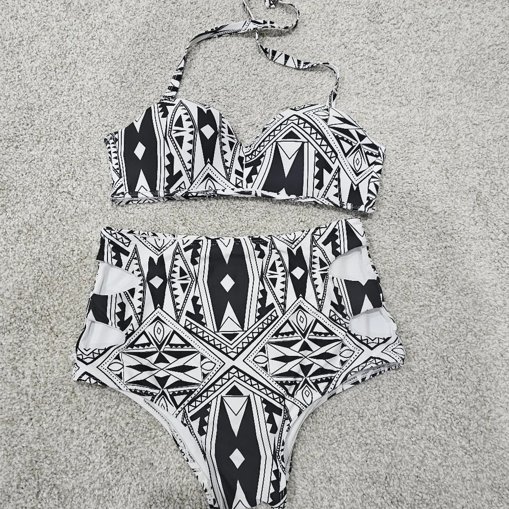 High waisted 2 piece bathing suit - Picture 3 of 5